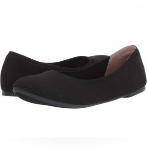 NWT Amazon Essentials Knit Ballet Flats , Black, TPU Sole, Lightweight